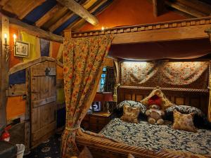 Wizards Thatch Luxury Suites