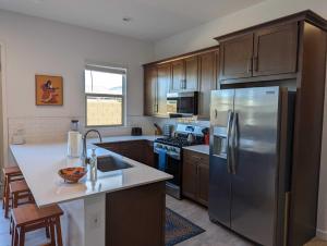 Scenic Southwest Hideaway, Perfect for Relaxation!