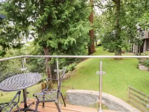 Fir Howe - Elterwater