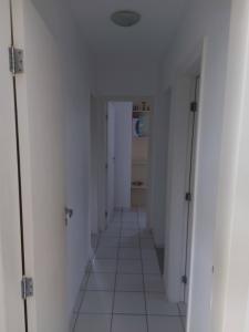 Apartamento em guarajuba 200m da praia
