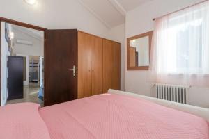 Apartments with parking space Karigador, Novigrad - 2534