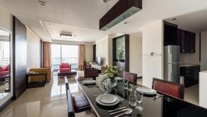 Three-Bedroom Suite room in Jasmine Grande Residence