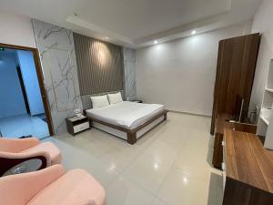Phòng Deluxe Có Giường Cỡ King (Deluxe King Room)