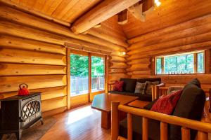 Suite Villa Hakone Sengokuhara Canadian Log