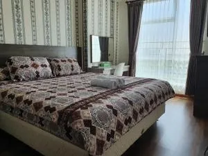 Comfy Apartment Grand Sungkon Lagoon - Wonokitri 2