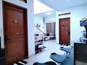 Papringan Suite House