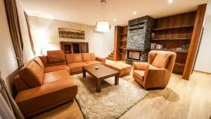 Elite House - Modrová