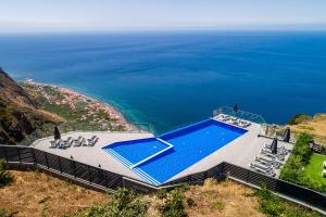 OurMadeira - Sunset Cliff Villas, contemporary