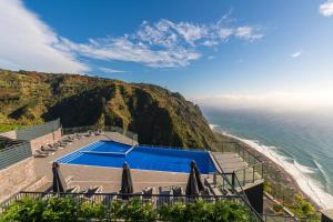 OurMadeira - Sunset Cliff Villas, contemporary