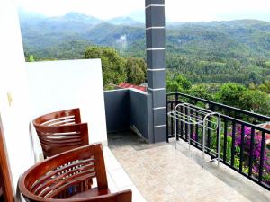 One Homestay and Warung