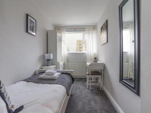 Howick House - Large 3 bedroom house, Gosforth