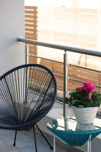 Greek Sky - New modern apartment with shared pool