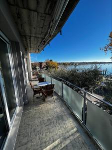 Front Lake Apartment Bardolino