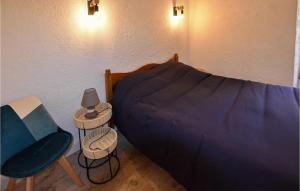 Awesome Apartment In Rustrel