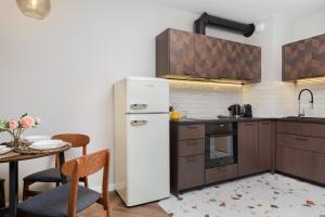 Gdańsk Centrum Wałowa Apartment by Renters