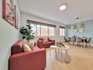 Palm Street Apartment II