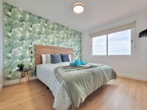 Palm Street Apartment II