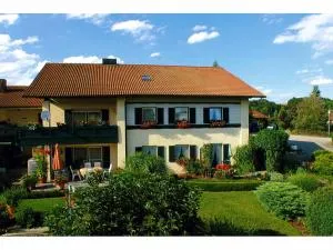 Ferienwohnung Heitzinger - Windorf