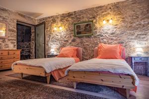 Appartements Sundrenched Relais de Poste in Serdinya : photos des chambres