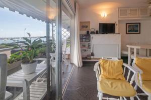 Oceana Suites en Remanso, vista al puerto