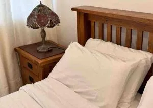 Newly built modern flat at London Gants Hill Station near Ilford - Wanstead