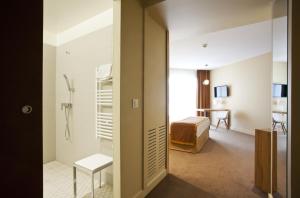 Hotels Best Western Hotel Le Paradou Avignon Sud. : photos des chambres