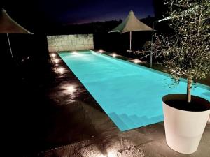 Maisons de vacances LASUITE Domaine Bertuli, heated Pool, Aircon : photos des chambres