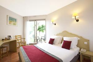 Hotels Best Western Hotel Le Paradou Avignon Sud. : photos des chambres