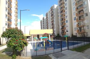 APARTAMENTO COMODO Y ELEGANTE EN RICAURTE CUNDINAMARCA a