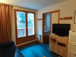 Studio cabine central pour 4 pers, balcon - FR-1-265-337