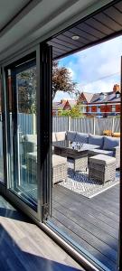 Lovely unit elgin drive Coastal Bliss Your Seaside Retreat with City Excitement