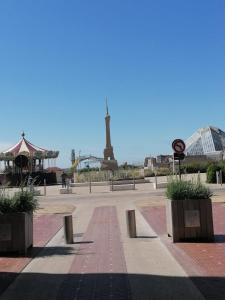 38m with terrace close to the beach