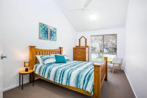 Coastal Capers - Pet Friendly - 10 Mins Walk to Beach