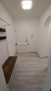 Wohnung am Krankenhaus, Ruhr, Wasserbhf.