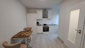 Wohnung am Krankenhaus, Ruhr, Wasserbhf.
