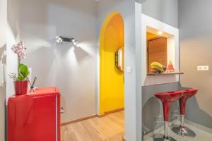 The HostMaster Hollywood Space Studio - 4hvězdičkové hotely ve městě Atény