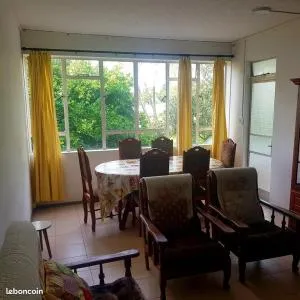 Appartement modeste au centre ville, tramway - Bagatelle