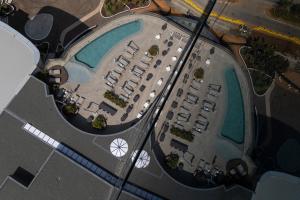 2202 Oceans Apartment - by Stay in Umhlanga