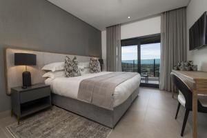 2202 Oceans Apartment - by Stay in Umhlanga