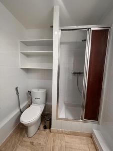 Chic Studio at Arc de Triomphe and Champs Elysees