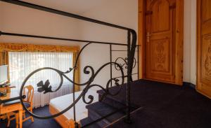 Single Room room in Walliserhof