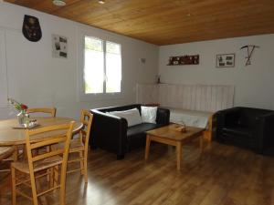 Chez Corine Marque Bastampe