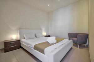 Lucky Star 203 by Vallettastay