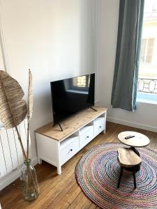 Colbert - Hôtel de Ville - Forum - Boulingrin