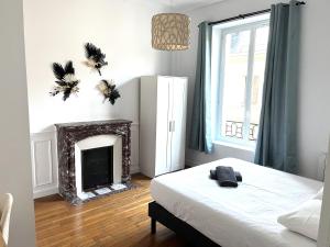 Colbert - Hôtel de Ville - Forum - Boulingrin