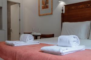 Cozy Studio w Patio by LovelyStay