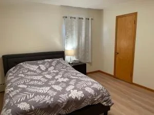 New Brunswick NJ Master Bedroom with private bath - Sixmile Run