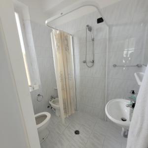 Economy Triple Room