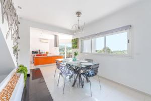 Magnifique Villa avec piscine en bord de mer