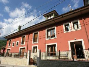 Apartamentos Puente La Molina